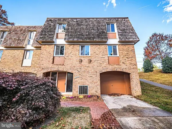 10350 Watkins Mill Dr, GAITHERSBURG, MD 20886