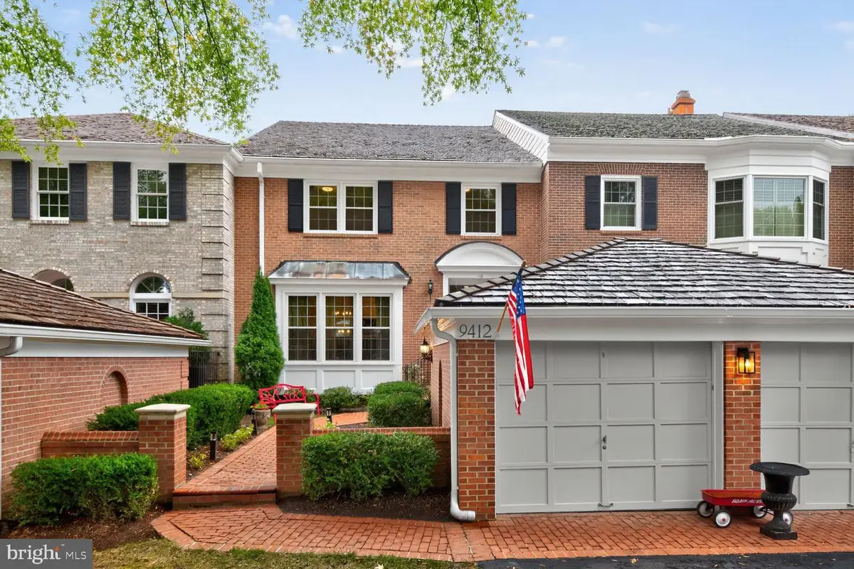 9412 Turnberry Dr, Potomac, MD 20854 - Image #1