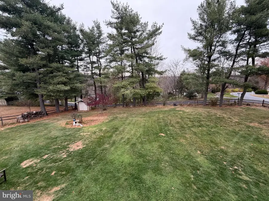 12301 Dancrest Dr, Clarksburg, MD 20871 - Image #3