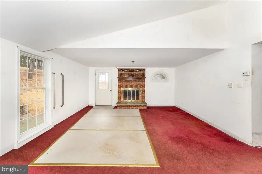 10891 Bethesda Church Rd, Damascus, MD 20872 - Image #3