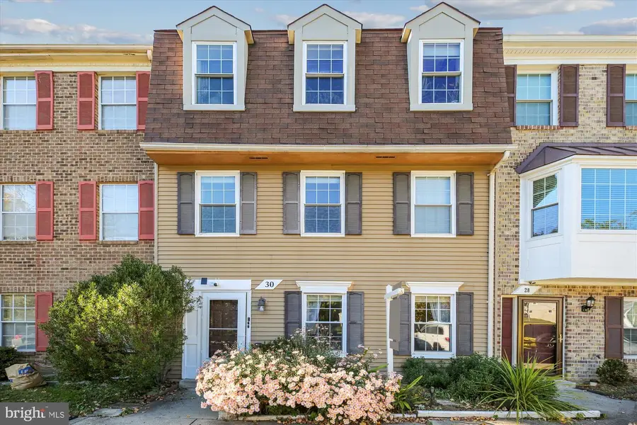 30 Spring St, Gaithersburg, MD 20877 - Image #2