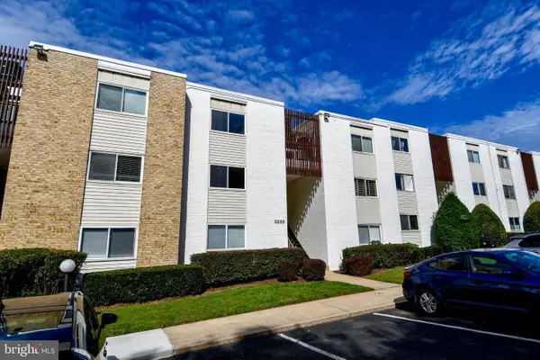 3225 University Blvd W #22, KENSINGTON, MD 20895