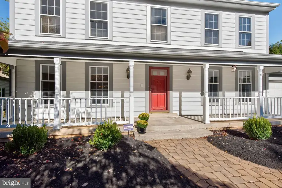 17715 Little Haven Ln, Olney, MD 20832 - Image #2