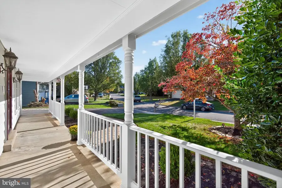 17715 Little Haven Ln, Olney, MD 20832 - Image #3