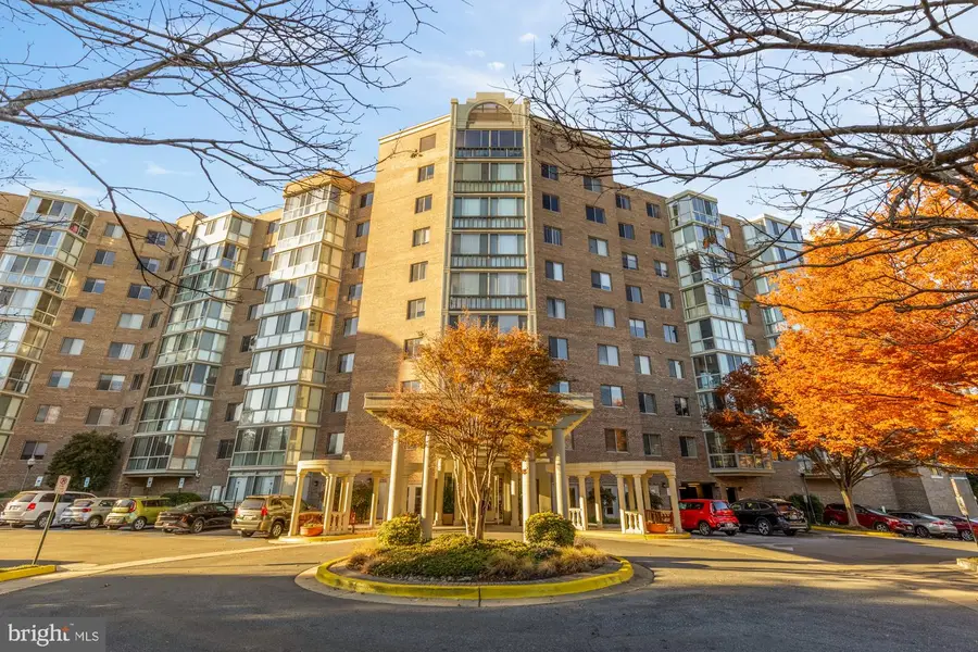 3005 S Leisure World Blvd #201, Silver Spring, MD 20906 - Image #2