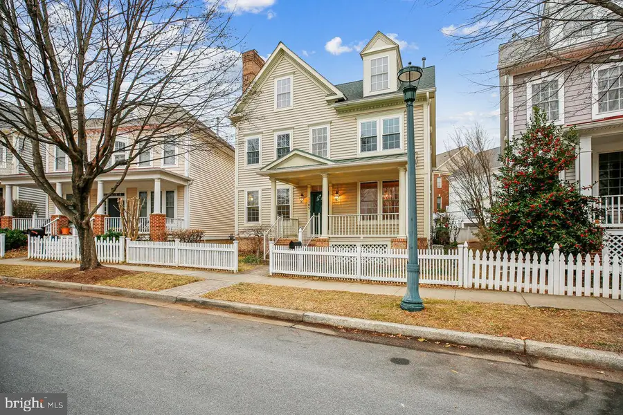 1105 Pleasant Cir, Rockville, MD 20850 - Image #2