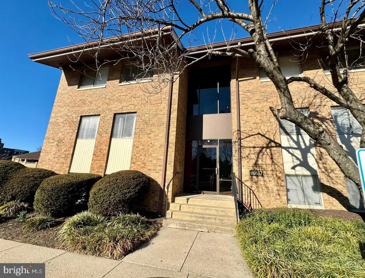 18617 Walkers Choice Rd #18617, Gaithersburg, MD 20886 - Image #1