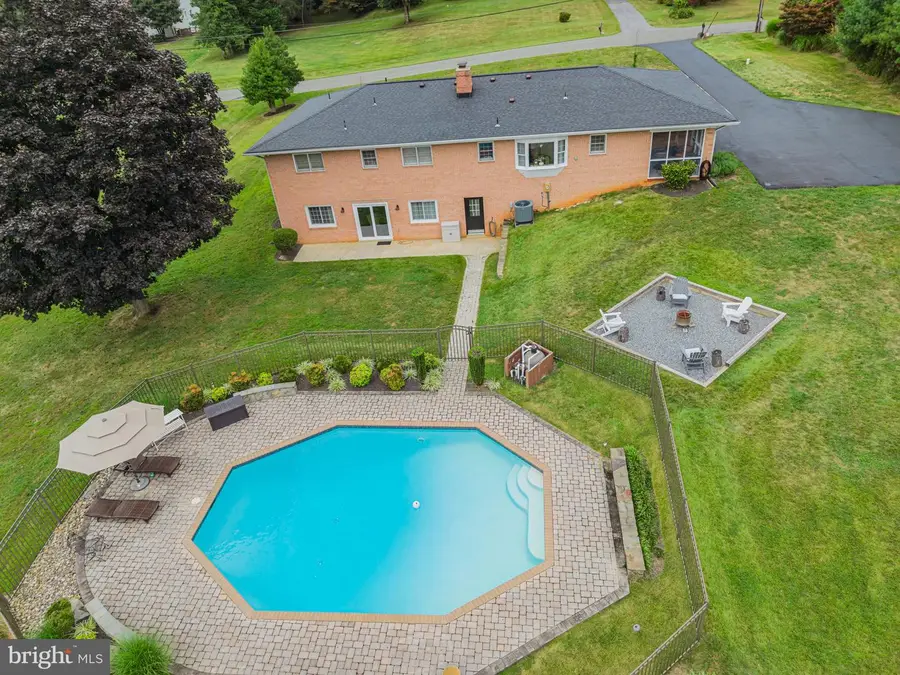 1716 Gayfields Dr, Silver Spring, MD 20906 - Image #3