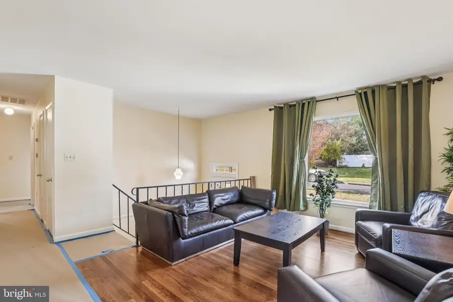 617 Denham Rd, Rockville, MD 20851 - Image #3