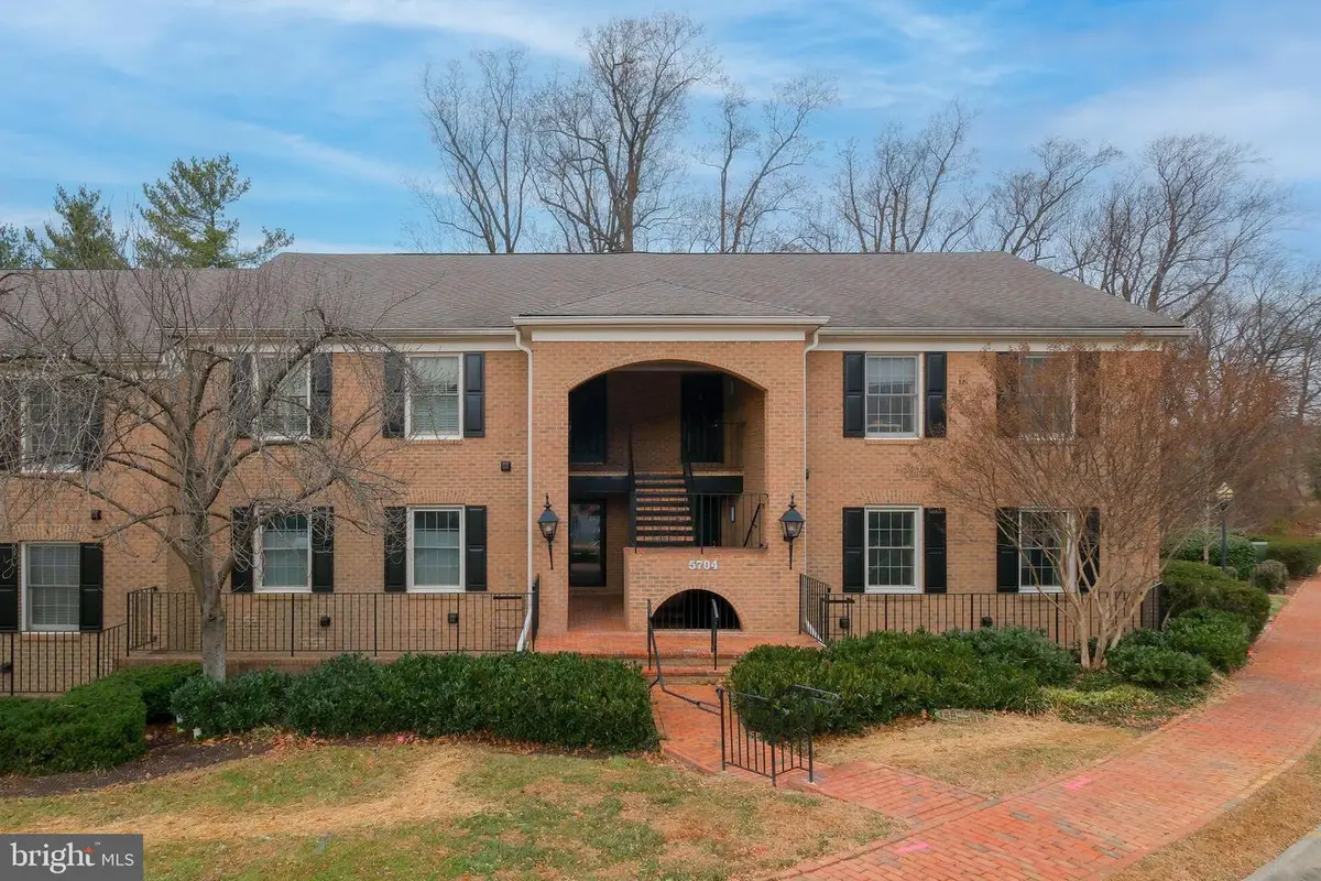5704 Brewer House Cir #101, North Bethesda, MD 20852 - Image #1