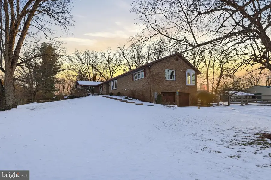 26410 Haines Rd, Clarksburg, MD 20871 - Image #3