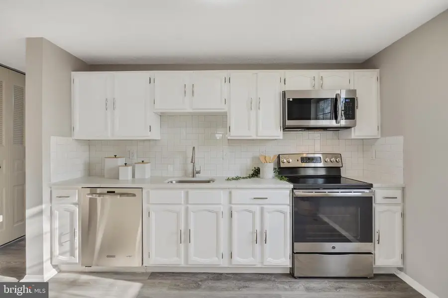 19428 Laguna Dr, Gaithersburg, MD 20879 - Image #3