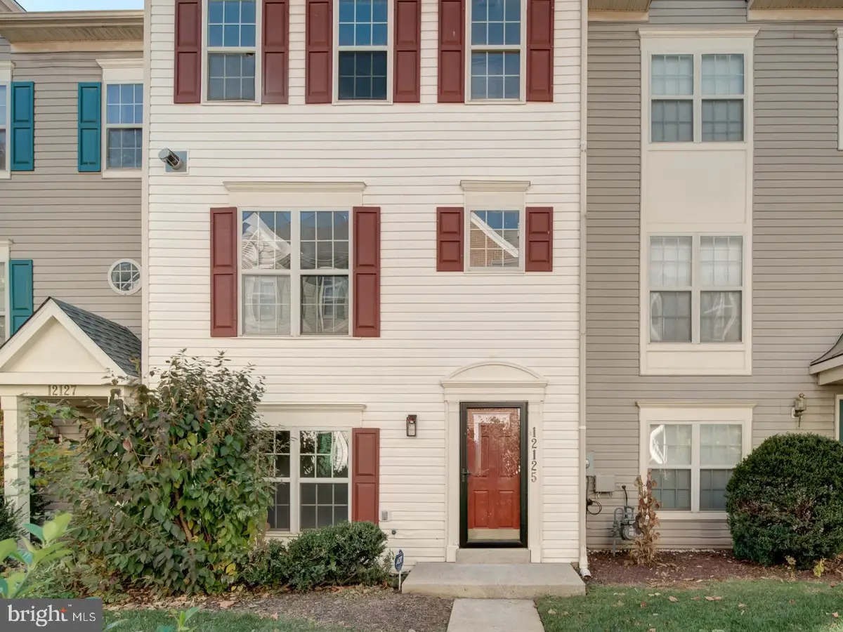 12125 Amber Ridge Cir, Germantown, MD 20876 - Image #1