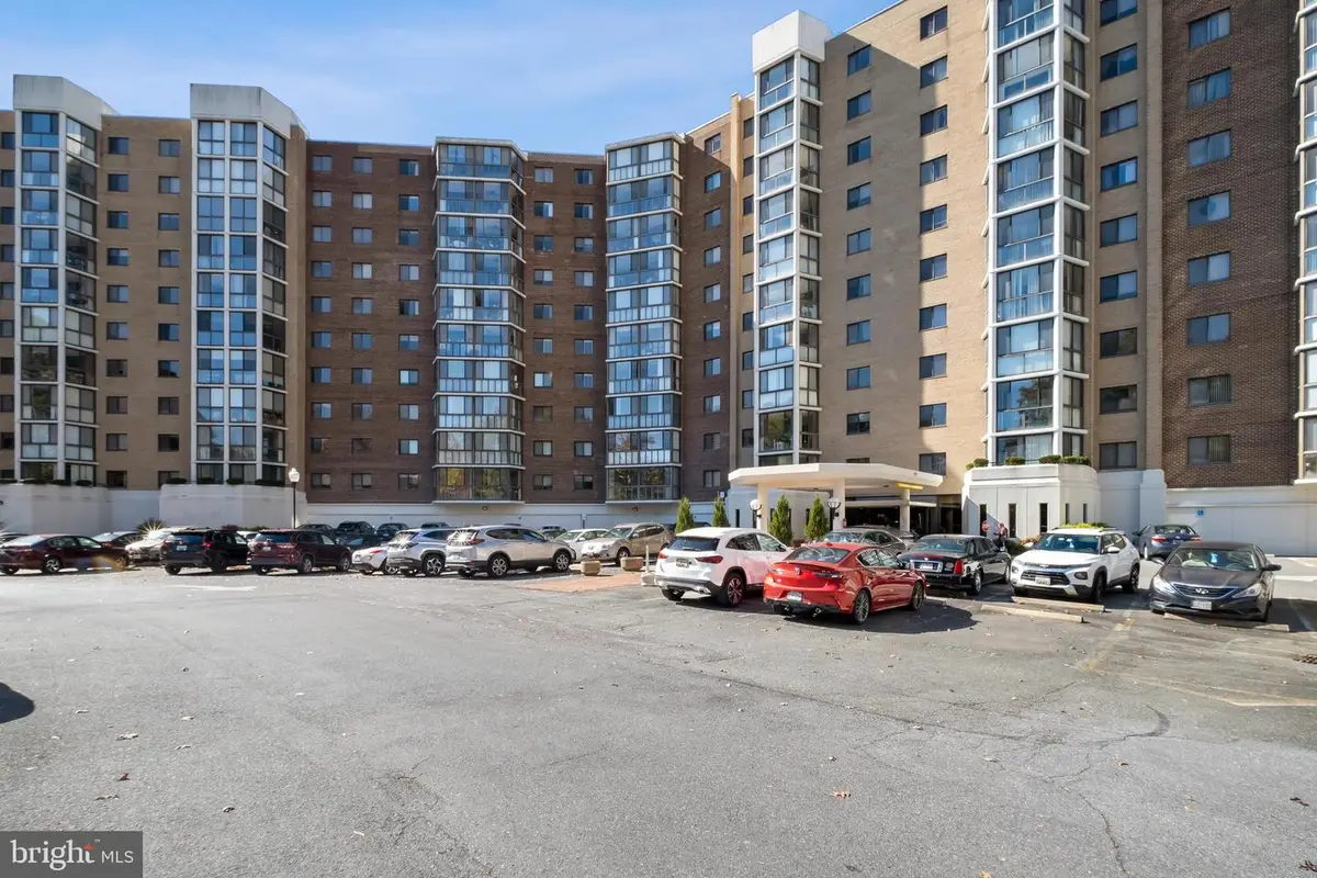 15115 Interlachen Dr #3-107, Silver Spring, MD 20906 - Image #1