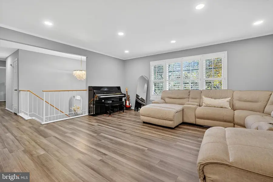 411 Hurley Ave, Rockville, MD 20850 - Image #2