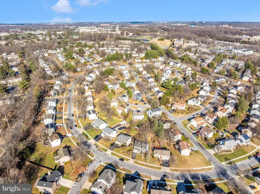 12219 Stoney Bottom Rd, Germantown, MD 20874 - Image #2