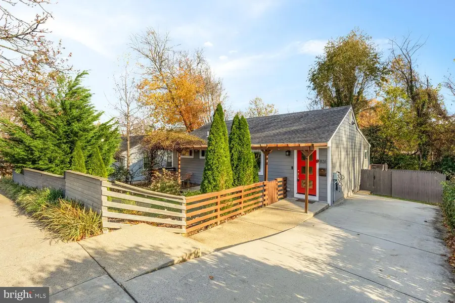 1131 Parrish Dr, Rockville, MD 20851 - Image #2