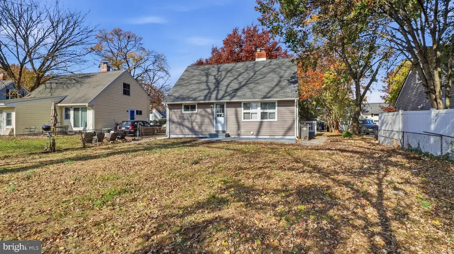 5724 Denfield Rd, Rockville, MD 20851 - Image #3