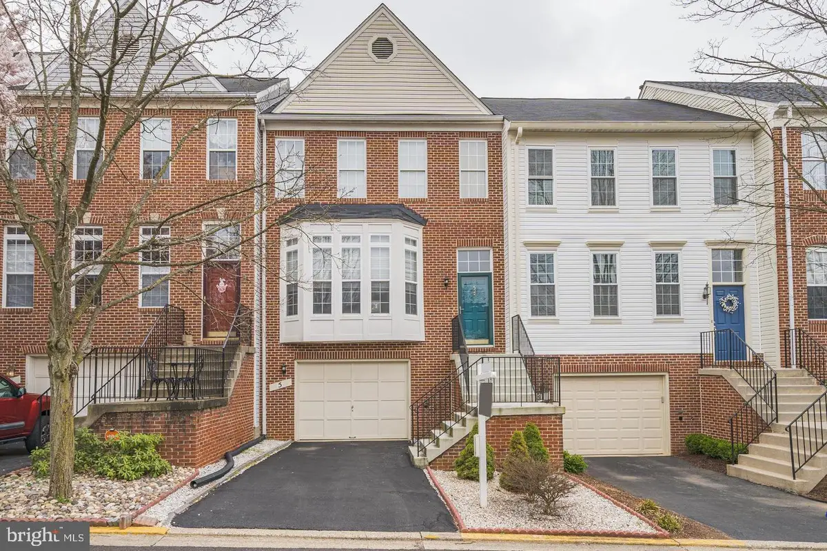 5 Battery Bend Ct, Montgomery Village, MD 20886 - Image #1
