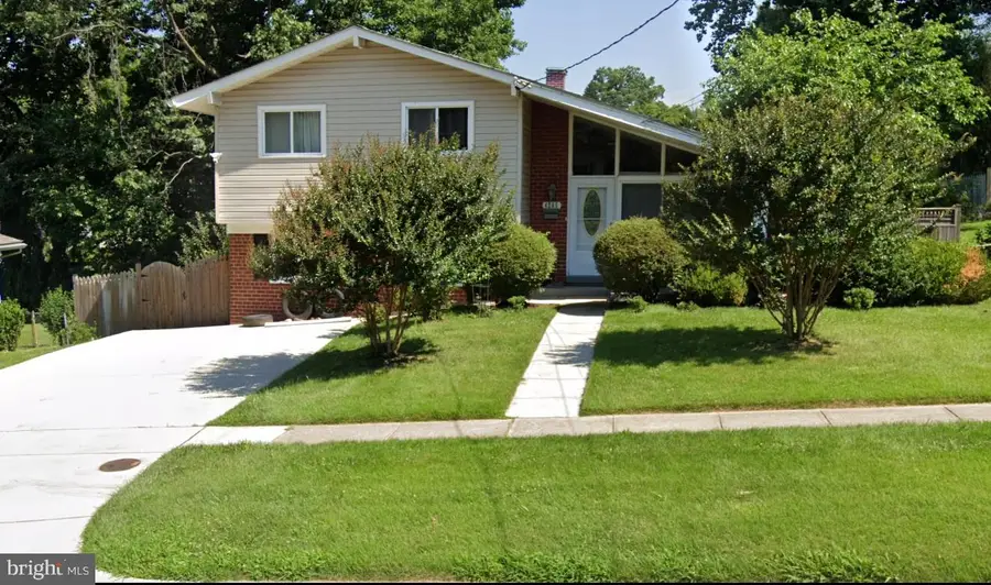 4205 Ferrara Dr, Silver Spring, MD 20906 - Image #3