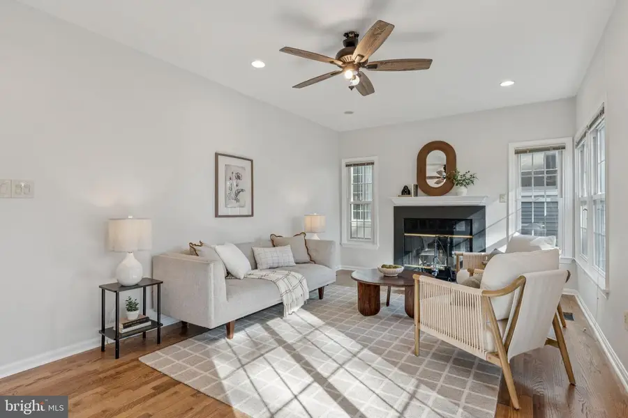 18807 Lindenhouse Rd, Gaithersburg, MD 20879 - Image #3