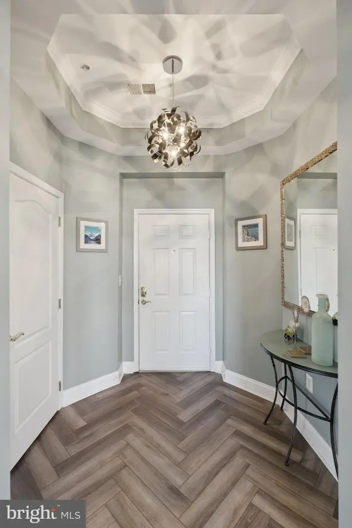 802 Grand Champion Dr #402, Rockville, MD 20850 - Image #3