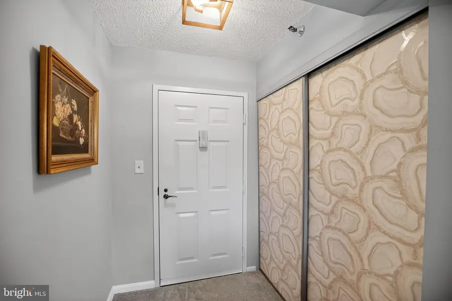 15101 Interlachen Dr #1-102, Silver Spring, MD 20906 - Image #2