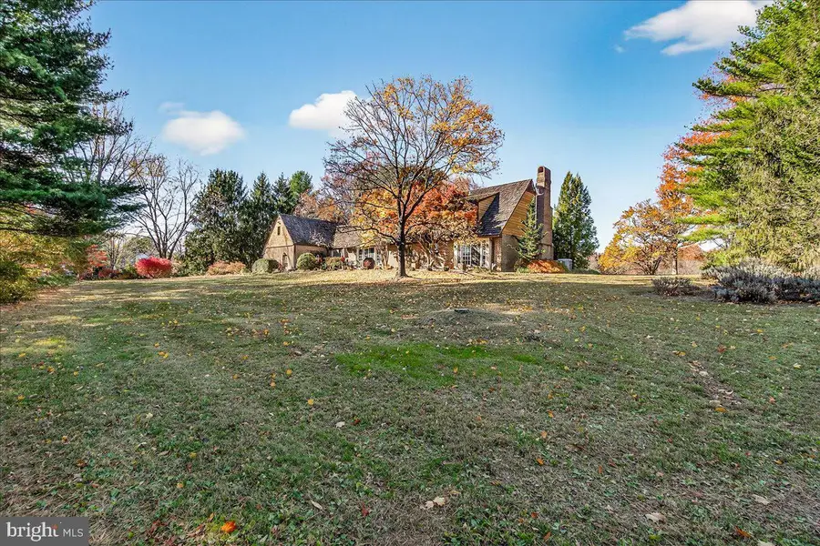 6400 Griffith Rd, Gaithersburg, MD 20882 - Image #2