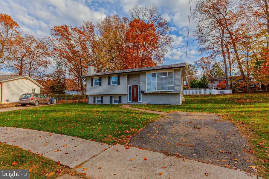 14303 Merton Ct, Rockville, MD 20853 - Image #3