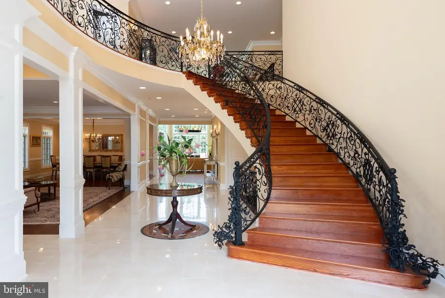 5812 Lone Oak Dr, Bethesda, MD 20814 - Image #3