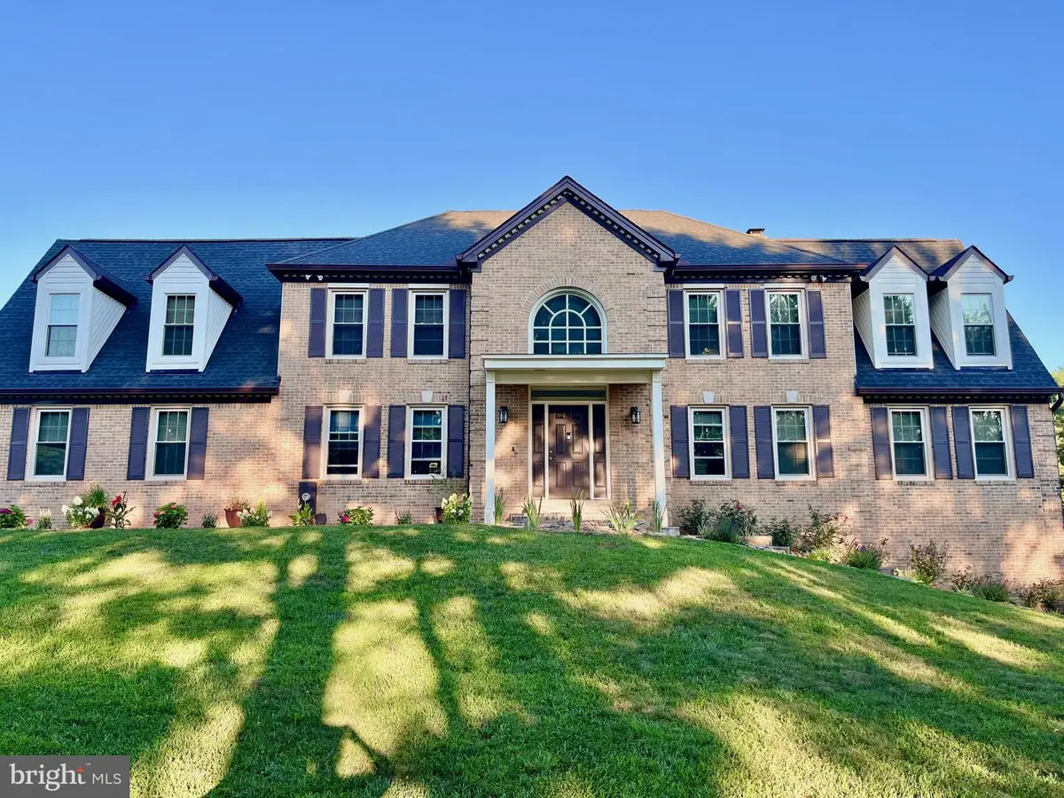 8620 Stableview Ct, Gaithersburg, MD 20882 - Image #1