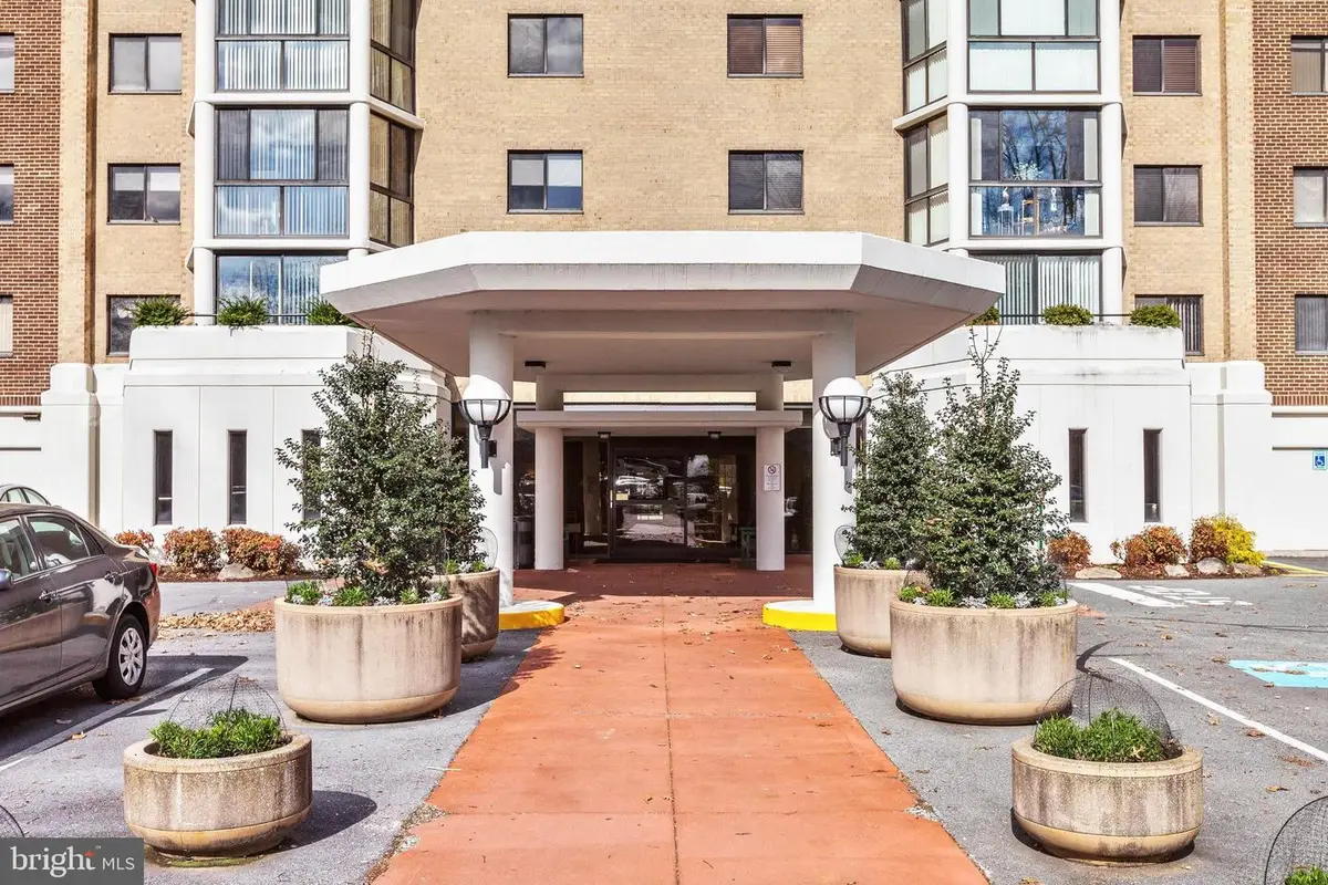 15107 Interlachen Dr #2-1025, Silver Spring, MD 20906 - Image #1