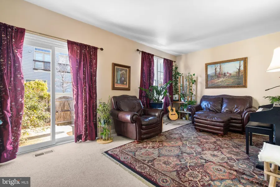 1043 Windrush Ln #5, Sandy Spring, MD 20860 - Image #3