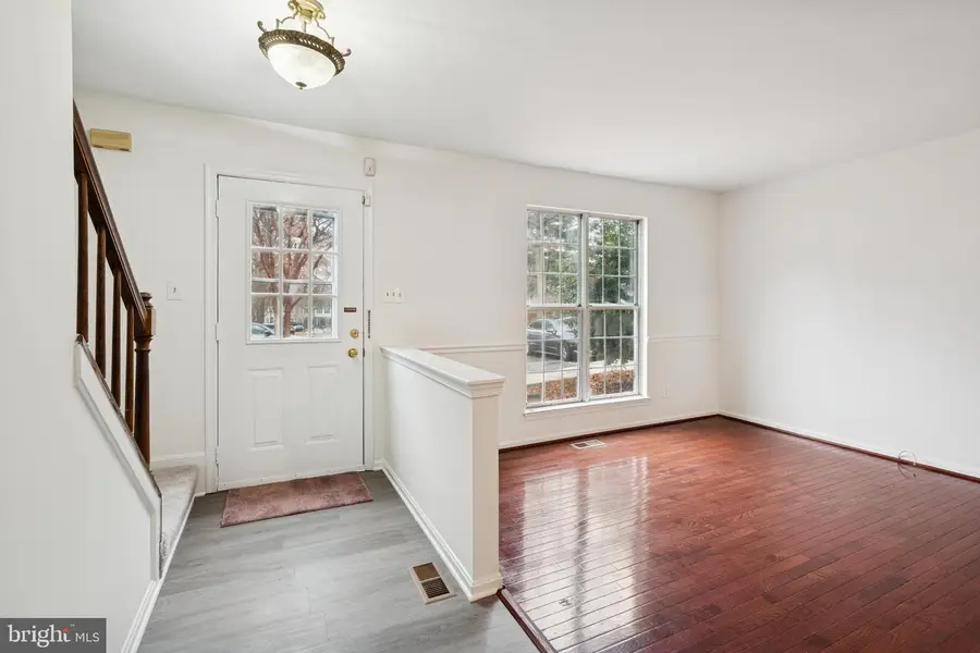 55 Gravenhurst Ct, North Potomac, MD 20878 - Image #3