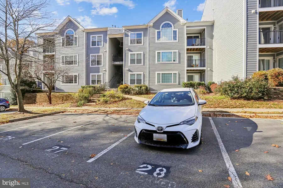 20406 Shore Harbour Dr #4-f, Germantown, MD 20874 - Image #2