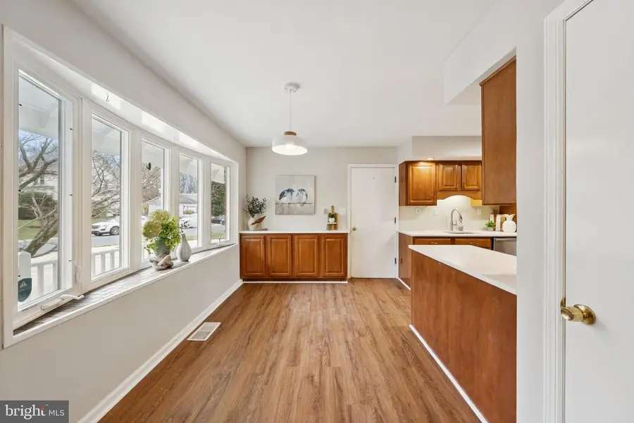 2404 Blue Valley Dr, Silver Spring, MD 20904 - Image #3