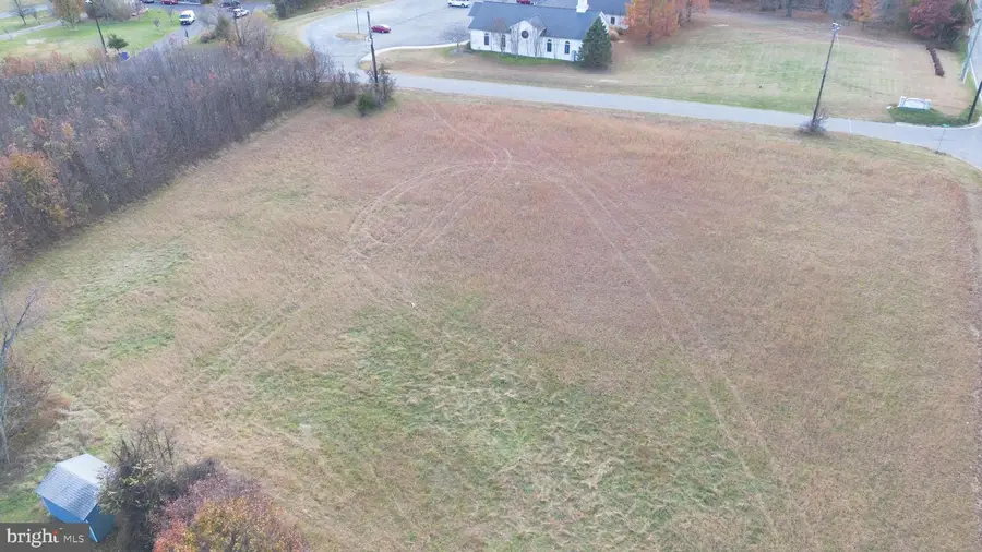 17403 Old Baltimore Rd, Olney, MD 20832 - Image #2