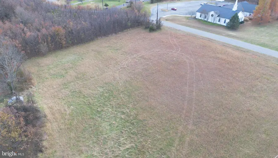 17403 Old Baltimore Rd, Olney, MD 20832 - Image #3