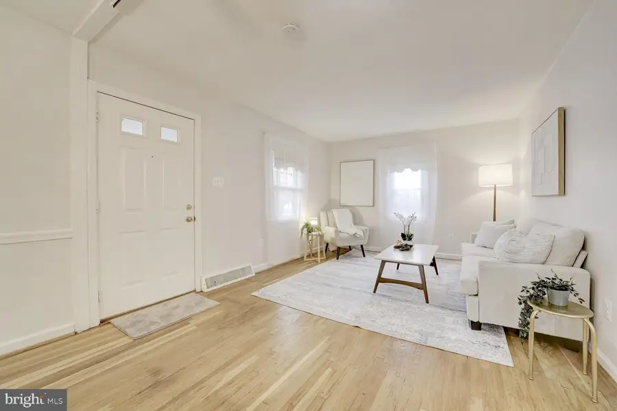 12216 Charles Rd, Silver Spring, MD 20906 - Image #3