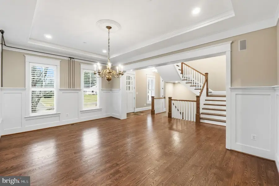 8620 Fenway Dr, Bethesda, MD 20817 - Image #3