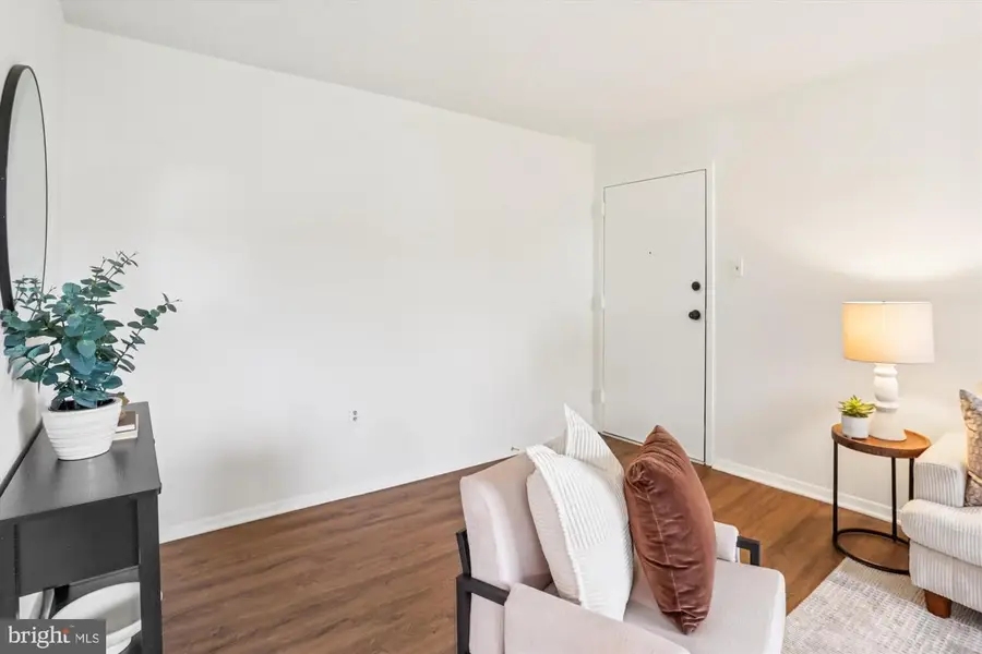 12201 Braxfield Ct #13, Rockville, MD 20852 - Image #2