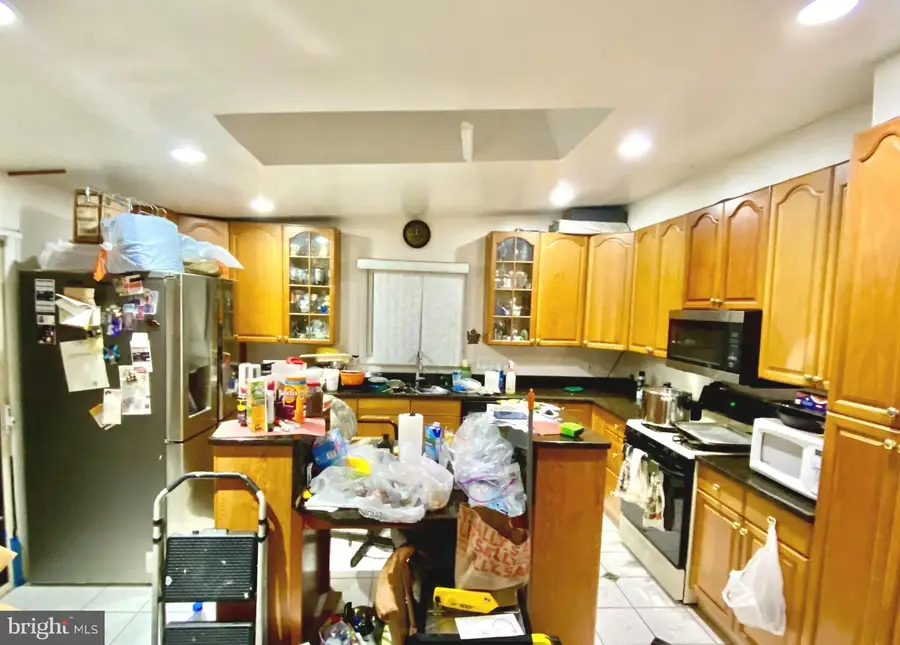 405 Linthicum St, Rockville, MD 20851 - Image #2