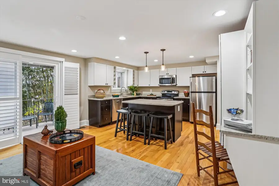 7809 Archbold Ter, Cabin John, MD 20818 - Image #3