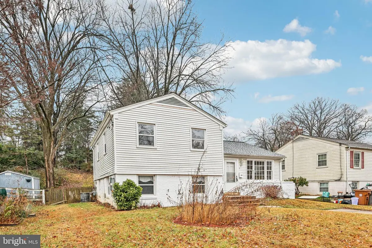 615 Edmonston Dr, Rockville, MD 20851 - Image #1