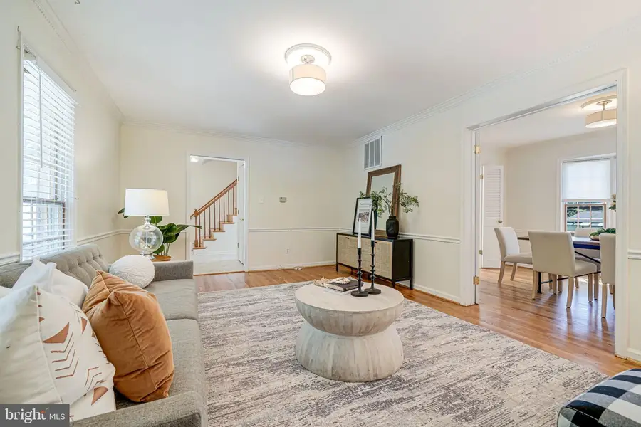 5002 Butternut Dr, Rockville, MD 20853 - Image #2