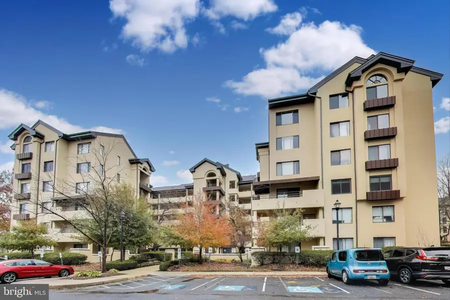 6060 California Cir #6060-1, Rockville, MD 20852 - Image #2