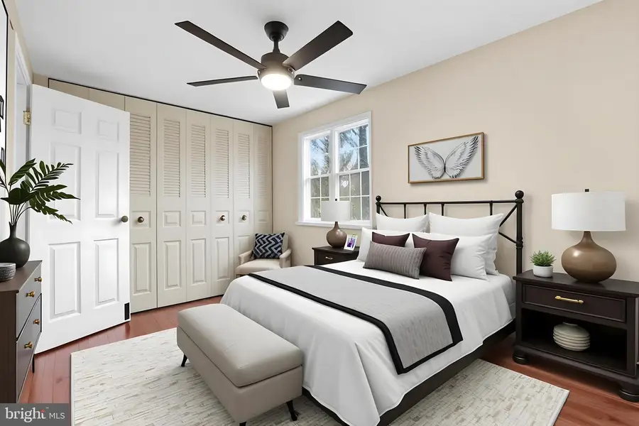 12462 Valleyside Way, Germantown, MD 20874 - Image #2