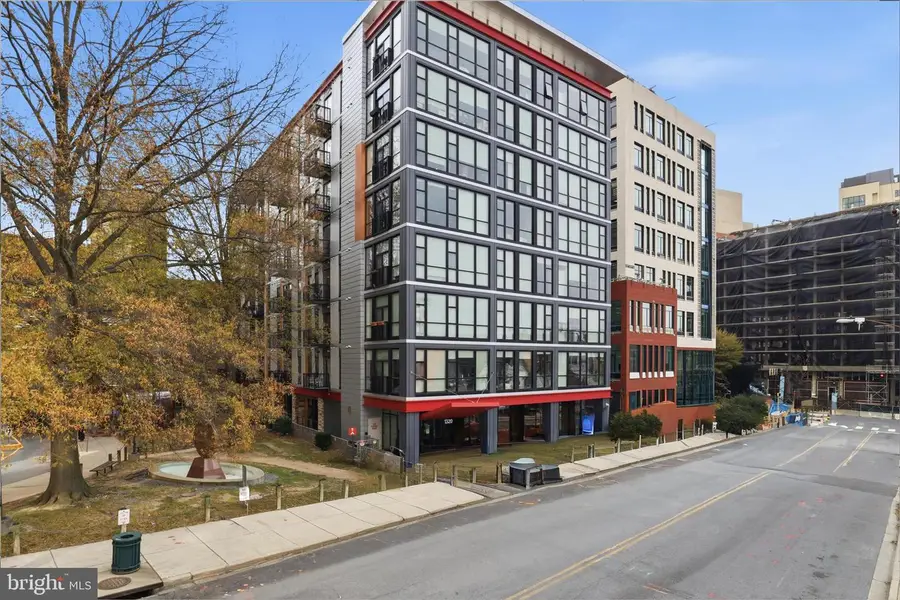 1320 Fenwick Ln #805, Silver Spring, MD 20910 - Image #3