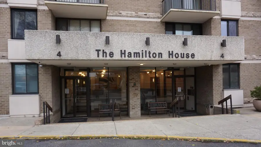 4 Monroe St #4-809, Rockville, MD 20850 - Image #2