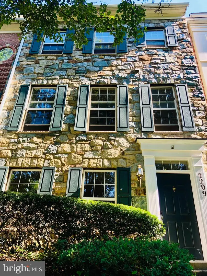 2209 Kimball Pl, Silver Spring, MD 20910 - Image #1